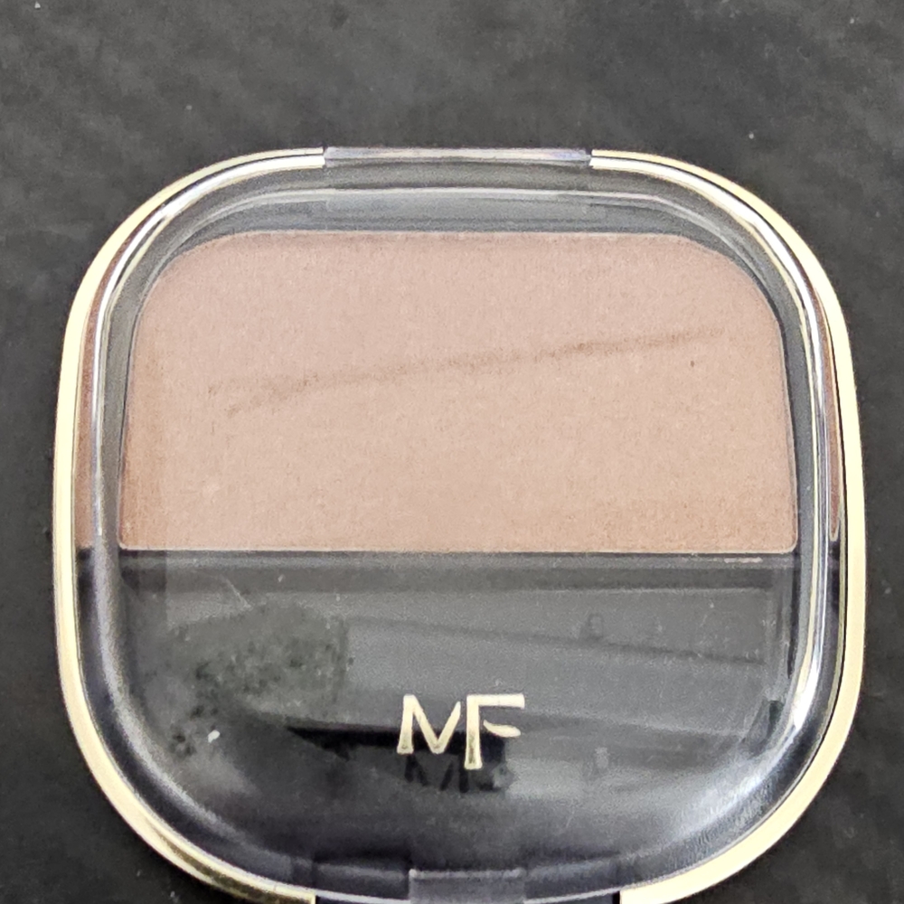 Brown Eyeshadow